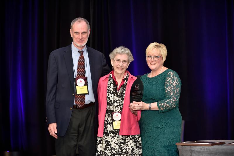 Sister Pat Murphy receives Anton Boisen Award Sister Pat Murphy receives Anton Boisen Award