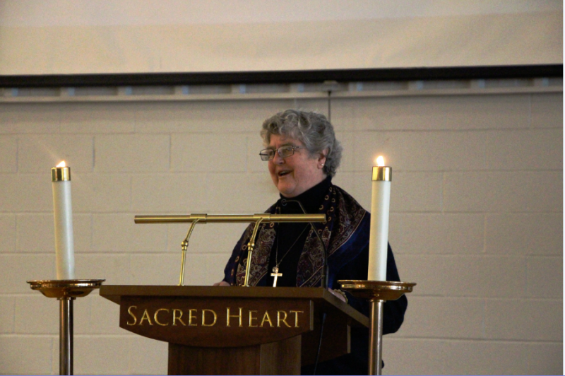 Barb Dawson, RSCJ speaking at Sacred Heart Greenwich