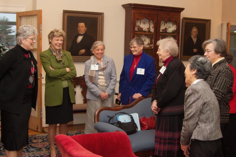 Cokie Roberts visiting at Academy of the Sacred Heart in Bloomfield Hills, Michigan Cokie Roberts visiting at Academy of the Sacred Heart in Bloomfield Hills, Michigan